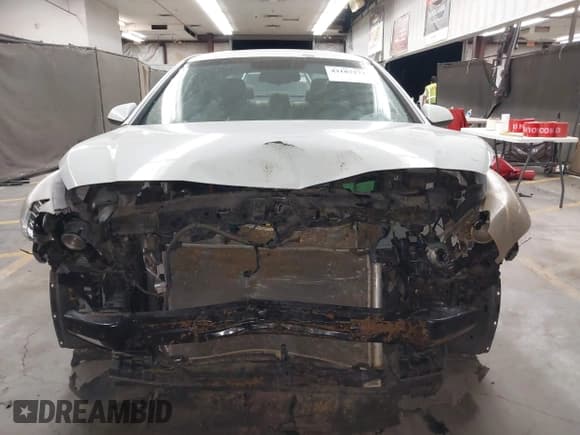 ✅ 2017 Hyundai Sonata SE • VIN: 5NPE24AF7HH546349 • Lot: 43187273. Wystawiony na IAAI z przebiegiem 104 949 mil. Bezpłatny archiwum sprzedaży aukcyjnych z USA i szczegółowy raport historii pojazdu na DreamBid. Zdjęcie 13.