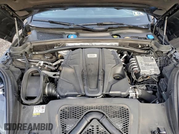 ✅ 2023 Porsche Macan GTS • VIN: WP1AF2A55PLB56728 • Lot: 93667995. Wystawiony na Copart z przebiegiem 24 208 mil. Bezpłatny archiwum sprzedaży aukcyjnych z USA i szczegółowy raport historii pojazdu na DreamBid. Zdjęcie 12.