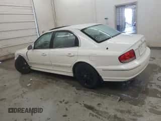 2004 Hyundai Sonata GLS с VIN KMHWF35H74A946133, выставлен на аукционе Copart как лот 48028595 с пробегом 175 589 миль миль и Списание • Salvage title. История ставок и продаж доступна на DreamBid. Изображение 2.