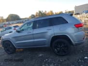 ✅ 2015 Jeep Grand Cherokee Altitude • VIN: 1C4RJEAG5FC668977 • Lot: 43569017. Wystawiony na IAAI z przebiegiem 109 662 mil. Bezpłatny archiwum sprzedaży aukcyjnych z USA i szczegółowy raport historii pojazdu na DreamBid. Zdjęcie 15.