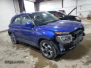 ✅ 2022 Hyundai Venue Limited • VIN: KMHRC8A37NU208040 • Lot: 92019245. Wystawiony na Copart z przebiegiem 29 814 mil. Bezpłatny archiwum sprzedaży aukcyjnych z USA i szczegółowy raport historii pojazdu na DreamBid. Zdjęcie 4.