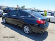 ✅ 2017 Chevrolet Cruze LT • VIN: 1G1BE5SM7H7223302 • Lot: 42669467. Listed on IAAI with 159,330 mi. Free auction sales archive from the USA and detailed vehicle history report at DreamBid. Image 3.