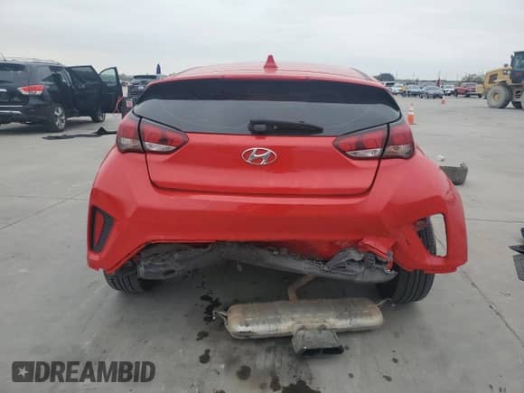 2019 Hyundai Veloster Premium z VIN KMHTG6AF0KU017502, wystawiony jako Copart lot #82367844 z przebiegiem 125 829 mil mil oraz Szkoda całkowita • Salvage title. Historia ofert i sprzedaży dostępna na DreamBid. Obrazek 6.