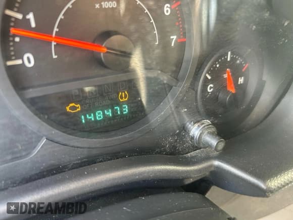 ✅ 2008 Jeep Wrangler X • VIN: 1J4FA24138L627219 • Lot: 90665705. Wystawiony na Copart z przebiegiem 148 473 mil. Bezpłatny archiwum sprzedaży aukcyjnych z USA i szczegółowy raport historii pojazdu na DreamBid. Zdjęcie 8.