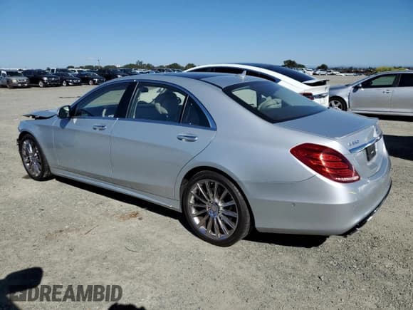 ✅ 2017 Mercedes-Benz S 550 • VIN: WDDUG8CB0HA309455 • Лот: 85298305. Опубликован ранее на Copart с пробегом 105 660 миль. Бесплатный доступ к архиву аукционных продаж из США и подробный отчёт об истории автомобиля на DreamBid. Изображение 2.