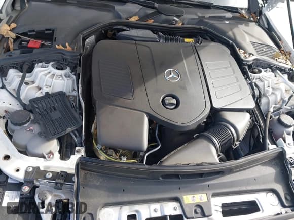 ✅ 2024 Mercedes-Benz C 300 • VIN: W1KAF4HB3RR228203 • Lot: 43682738. Listed on IAAI with 23,994 mi. Free auction sales archive from the USA and detailed vehicle history report at DreamBid. Image 10.