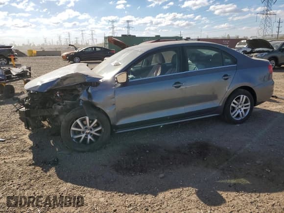 ✅ 2013 Volkswagen Jetta SE • VIN: 3VWDX7AJ7DM360654 • Lot: 90534145. Wystawiony na Copart z przebiegiem Nie podano. Bezpłatny archiwum sprzedaży aukcyjnych z USA i szczegółowy raport historii pojazdu na DreamBid. Zdjęcie 1.