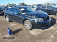 ✅ 2013 Dodge Avenger SXT • VIN: 1C3CDZCB5DN610900 • Лот: 43454279. Опубликован ранее на IAAI с пробегом 178 293 миль. Бесплатный доступ к архиву аукционных продаж из США и подробный отчёт об истории автомобиля на DreamBid. Изображение 1.