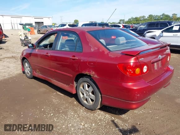 ✅ 2003 Toyota Corolla CE • VIN: 2T1BR32E23C079285 • Lot: 43119168. Listed on IAAI with 214,244 mi. Free auction sales archive from the USA and detailed vehicle history report at DreamBid. Image 3.