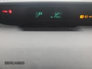 ✅ 2006 Toyota Prius • VIN: JTDKB20U567073351 • Lot: 93252125. Wystawiony na Copart z przebiegiem 147 207 mil. Bezpłatny archiwum sprzedaży aukcyjnych z USA i szczegółowy raport historii pojazdu na DreamBid. Zdjęcie 9.