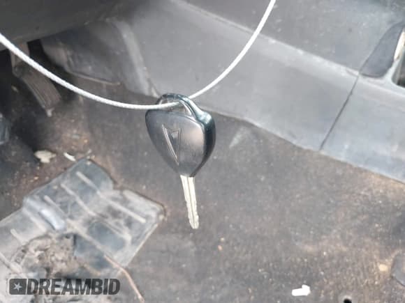 ✅ 2009 Pontiac Vibe 1SB • VIN: 5Y2SP67009Z438068 • Lot: 42593304. Wystawiony na IAAI z przebiegiem 255 712 mil. Bezpłatny archiwum sprzedaży aukcyjnych z USA i szczegółowy raport historii pojazdu na DreamBid. Zdjęcie 11.