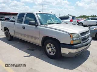 2004 Chevrolet Silverado 1500 LS with VIN 2GCEC19V041238961, listed as a IAAI auction lot 42919452 with 166,387 mi miles and . Bid and sale history available at DreamBid. Image 1.