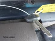 ✅ 2004 Toyota Sequoia Limited • VIN: 5TDBT48A24S208064 • Lot: 42740062. Listed on IAAI with 324,945 mi. Free auction sales archive from the USA and detailed vehicle history report at DreamBid. Image 11.