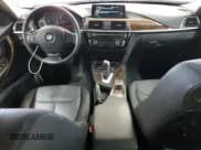 ✅ 2016 BMW 3 Series 320i xDrive • VIN: WBA8E5G58GNT41949 • Lot: 91612145. Wystawiony na Copart z przebiegiem 151 394 mil. Bezpłatny archiwum sprzedaży aukcyjnych z USA i szczegółowy raport historii pojazdu na DreamBid. Zdjęcie 8.