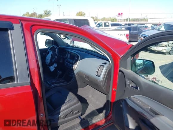 ✅ 2020 Chevrolet Colorado 4WD Z71 • VIN: 1GCGTDEN5L1205667 • Lot: 43642173. Listed on IAAI with 88,739 mi. Free auction sales archive from the USA and detailed vehicle history report at DreamBid. Image 5.