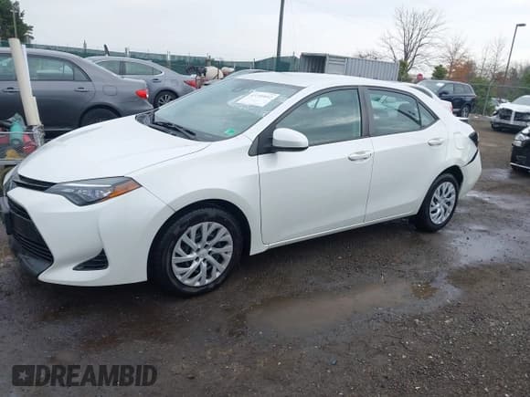 ✅ 2017 Toyota Corolla L • VIN: 5YFBURHE4HP591128 • Lot: 43755032. Listed on IAAI with 63,560 mi. Free auction sales archive from the USA and detailed vehicle history report at DreamBid. Image 14.