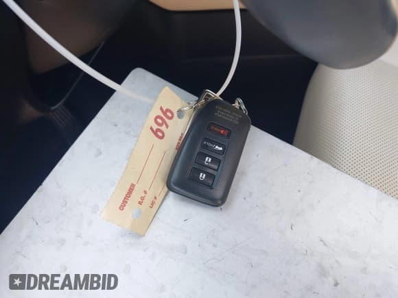 ✅ 2022 Lexus RX 450h • VIN: 2T2HGMDA8NC092914 • Lot: 42301163. Listed on IAAI with 16,555 mi. Free auction sales archive from the USA and detailed vehicle history report at DreamBid. Image 11.