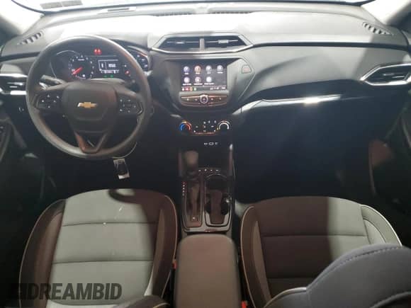 2023 Chevrolet TrailBlazer LT с VIN KL79MRSL1PB103317, выставлен на аукционе Copart как лот 84449395 с пробегом 52 198 миль миль и Списание • Salvage title. История ставок и продаж доступна на DreamBid. Изображение 8.