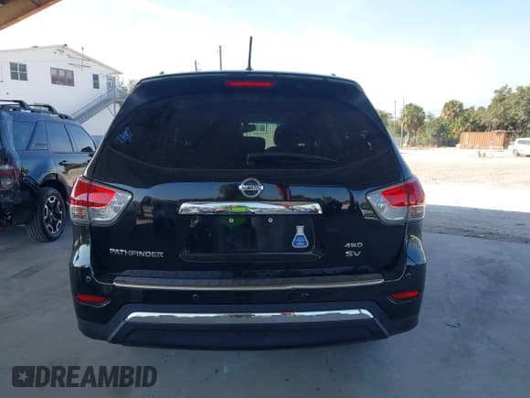 ✅ 2015 Nissan Pathfinder SL • VIN: 5N1AR2MM0FC716810 • Lot: 43780999. Listed on IAAI with 114,210 mi. Free auction sales archive from the USA and detailed vehicle history report at DreamBid. Image 17.