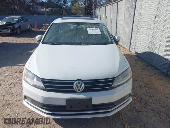 ✅ 2017 Volkswagen Jetta SEL • VIN: 3VWL17AJ7HM349284 • Lot: 43666851. Listed on IAAI with 134,152 mi. Free auction sales archive from the USA and detailed vehicle history report at DreamBid. Image 11.
