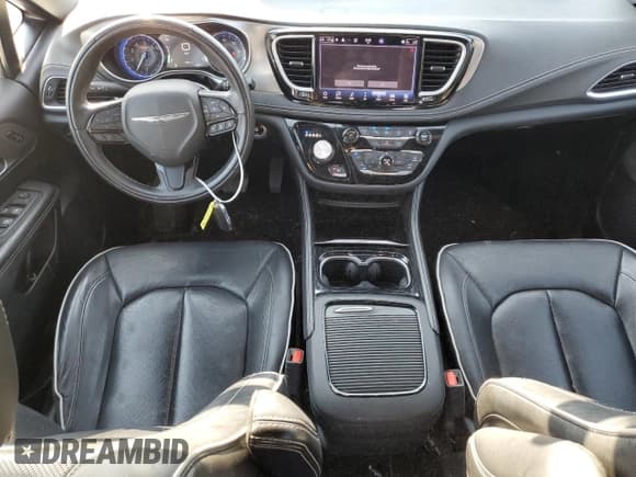 ✅ 2022 Chrysler Pacifica Limited • VIN: 2C4RC1GG6NR126352 • Лот: 81331595. Опубликован ранее на Copart с пробегом 79 341 миль. Бесплатный доступ к архиву аукционных продаж из США и подробный отчёт об истории автомобиля на DreamBid. Изображение 8.