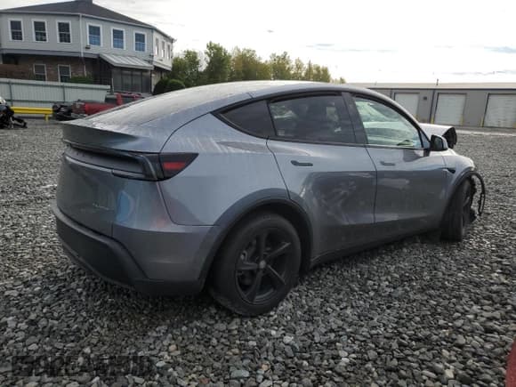 ✅ 2026 Tesla Model Y Long Range Launch Series • VIN: 7SAYGDEEXTA411681 • Lot: 81273655. Wystawiony na Copart z przebiegiem 57 910 mil. Bezpłatny archiwum sprzedaży aukcyjnych z USA i szczegółowy raport historii pojazdu na DreamBid. Zdjęcie 3.