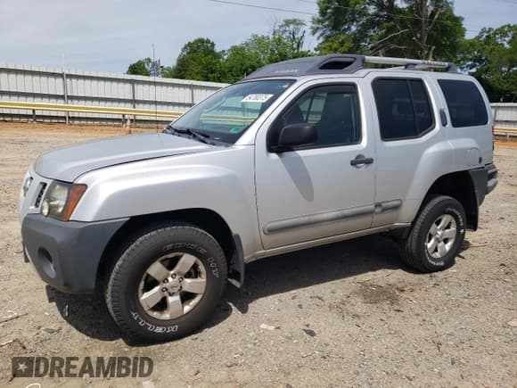 ✅ 2011 Nissan Xterra S • VIN: 5N1AN0NW2BC520068 • Lot: 54780375. Wystawiony na Copart z przebiegiem 89 669 mil. Bezpłatny archiwum sprzedaży aukcyjnych z USA i szczegółowy raport historii pojazdu na DreamBid. Zdjęcie 1.
