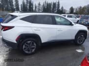 ✅ 2025 Hyundai Tucson SEL • VIN: 5NMJBCDEXSH559516 • Lot: 43607654. Wystawiony na IAAI z przebiegiem 10 375 mil. Bezpłatny archiwum sprzedaży aukcyjnych z USA i szczegółowy raport historii pojazdu na DreamBid. Zdjęcie 13.