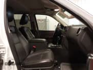 ✅ 2010 Ford Explorer Limited • VIN: 1FMEU7FE3AUA58955 • Lot: 42787569. Wystawiony na IAAI z przebiegiem 152 455 mil. Bezpłatny archiwum sprzedaży aukcyjnych z USA i szczegółowy raport historii pojazdu na DreamBid. Zdjęcie 5.