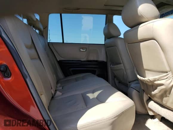 2001 Toyota Highlander с VIN JTEGF21A010014039, выставлен на аукционе Copart как лот 70285355 с пробегом 287 124 миль миль и Чистый • Clean title. История ставок и продаж доступна на DreamBid. Изображение 11.