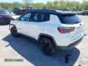 2020 Jeep Compass Latitude с VIN 3C4NJDBB2LT131916, выставлен на аукционе IAAI как лот 42133219 с пробегом 58 211 миль миль и . История ставок и продаж доступна на DreamBid. Изображение 3.