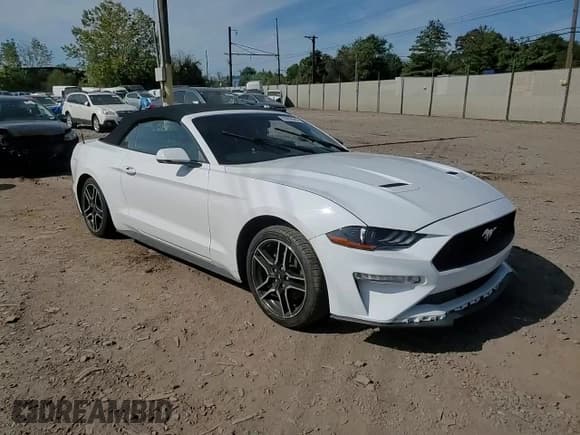 ✅ 2020 Ford Mustang EcoBoost Premium • VIN: 1FATP8UHXL5136866 • Lot: 85092945. Listed on Copart with 95,274 mi. Free auction sales archive from the USA and detailed vehicle history report at DreamBid. Image 13.