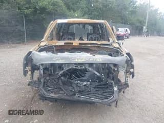 ✅ 2018 GMC Yukon Denali • VIN: 1GKS2CKJ5JR281918 • Лот: 43116469. Опубликован ранее на IAAI с пробегом Не указан. Бесплатный доступ к архиву аукционных продаж из США и подробный отчёт об истории автомобиля на DreamBid. Изображение 6.