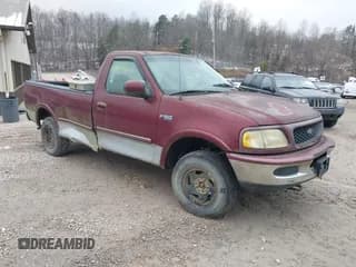 ✅ 1998 Ford F-150 • VIN: 1FTZF1826WNA62208 • Lot: 43854921. Wystawiony na IAAI z przebiegiem 182 484 mil. Bezpłatny archiwum sprzedaży aukcyjnych z USA i szczegółowy raport historii pojazdu na DreamBid. Zdjęcie 1.