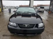✅ 2004 Ford Mustang Standard • VIN: 1FAFP40664F202299 • Lot: 43393505. Wystawiony na Copart z przebiegiem 147 047 mil. Bezpłatny archiwum sprzedaży aukcyjnych z USA i szczegółowy raport historii pojazdu na DreamBid. Zdjęcie 5.