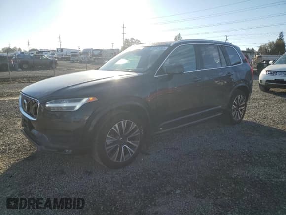 ✅ 2021 Volvo XC90 Momentum • VIN: YV4102PK6M1714509 • Лот: 86405865. Опубликован ранее на Copart с пробегом 46 091 миль. Бесплатный доступ к архиву аукционных продаж из США и подробный отчёт об истории автомобиля на DreamBid. Изображение 1.