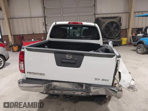 ✅ 2016 Nissan Frontier SV • VIN: 1N6AD0EV5GN788894 • Lot: 43694577. Listed on IAAI with 143,822 mi. Free auction sales archive from the USA and detailed vehicle history report at DreamBid. Image 16.