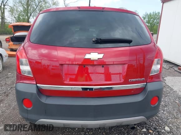 ✅ 2014 Chevrolet Captiva Sport LS • VIN: 3GNAL2EK8ES608616 • Lot: 42136863. Wystawiony na IAAI z przebiegiem 185 748 mil. Bezpłatny archiwum sprzedaży aukcyjnych z USA i szczegółowy raport historii pojazdu na DreamBid. Zdjęcie 17.