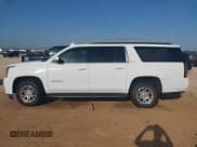 ✅ 2015 GMC Yukon XL SLE • VIN: 1GKS1GKC6FR646531 • Lot: 42555181. Wystawiony na IAAI z przebiegiem 164 811 mil. Bezpłatny archiwum sprzedaży aukcyjnych z USA i szczegółowy raport historii pojazdu na DreamBid. Zdjęcie 14.