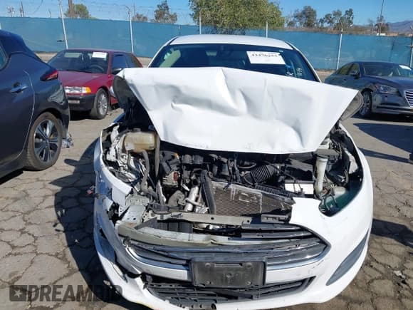 ✅ 2018 Ford Fiesta SE • VIN: 3FADP4EJ3JM112480 • Lot: 43476253. Listed on IAAI with 117,951 mi. Free auction sales archive from the USA and detailed vehicle history report at DreamBid. Image 12.