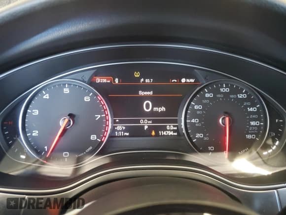 ✅ 2015 Audi A6 Premium Plus • VIN: WAUGFAFC8FN028402 • Lot: 89921745. Wystawiony na Copart z przebiegiem 114 794 mil. Bezpłatny archiwum sprzedaży aukcyjnych z USA i szczegółowy raport historii pojazdu na DreamBid. Zdjęcie 9.