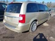 ✅ 2011 Chrysler Town & Country Touring • VIN: 2A4RR5DGXBR612470 • Лот: 43753860. Опубликован ранее на IAAI с пробегом 123 377 миль. Бесплатный доступ к архиву аукционных продаж из США и подробный отчёт об истории автомобиля на DreamBid. Изображение 4.