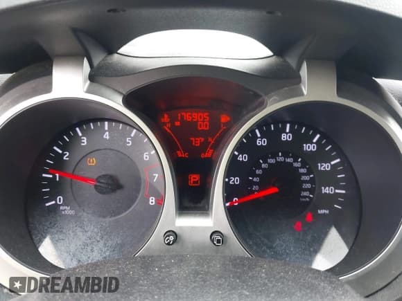 ✅ 2014 Nissan Juke S • VIN: JN8AF5MR5ET360092 • Lot: 42369134. Listed on IAAI with 176,905 mi. Free auction sales archive from the USA and detailed vehicle history report at DreamBid. Image 7.