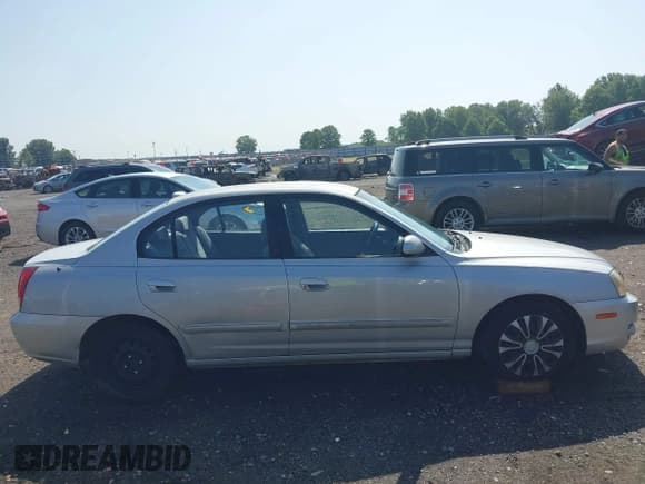 ✅ 2006 Hyundai Elantra GLS • VIN: KMHDN46D66U358821 • Lot: 42697079. Wystawiony na IAAI z przebiegiem 180 545 mil. Bezpłatny archiwum sprzedaży aukcyjnych z USA i szczegółowy raport historii pojazdu na DreamBid. Zdjęcie 14.