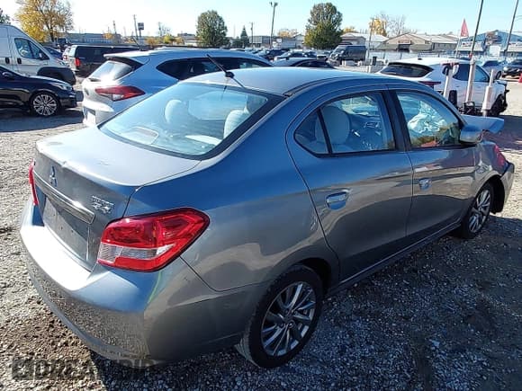 ✅ 2019 Mitsubishi Mirage ES • VIN: ML32F3FJXKHF06406 • Lot: 43632214. Listed on IAAI with 129,871 mi. Free auction sales archive from the USA and detailed vehicle history report at DreamBid. Image 4.
