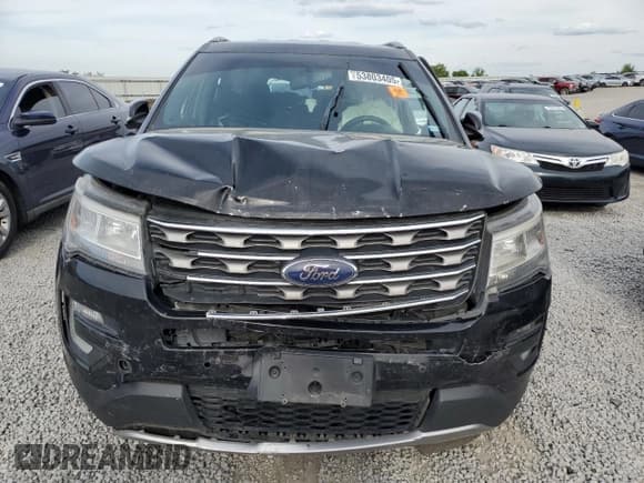 ✅ 2017 Ford Explorer XLT • VIN: 1FM5K8D8XHGD24473 • Lot: 53803405. Listed on Copart with Not provided. Free auction sales archive from the USA and detailed vehicle history report at DreamBid. Image 5.
