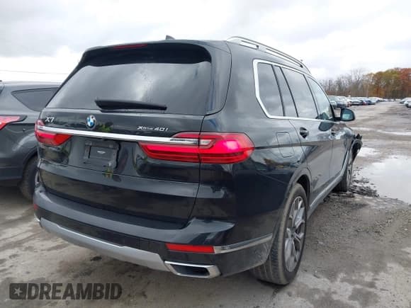 ✅ 2020 BMW X7 xDrive40i • VIN: 5UXCW2C0XL9B91267 • Lot: 43638341. Listed on IAAI with 68,753 mi. Free auction sales archive from the USA and detailed vehicle history report at DreamBid. Image 4.