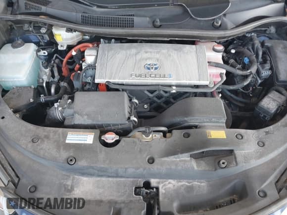 ✅ 2017 Toyota Mirai • VIN: JTDBVRBD9HA003659 • Lot: 42801342. Wystawiony na IAAI z przebiegiem 75 704 mil. Bezpłatny archiwum sprzedaży aukcyjnych z USA i szczegółowy raport historii pojazdu na DreamBid. Zdjęcie 10.