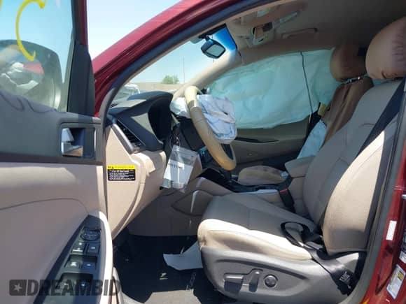 2017 Hyundai Tucson SE Plus z VIN KM8J33A48HU408633, wystawiony jako IAAI lot #42537299 z przebiegiem 39 968 mil mil oraz . Historia ofert i sprzedaży dostępna na DreamBid. Obrazek 5.