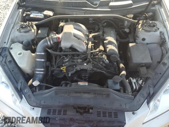 ✅ 2011 Hyundai Genesis Coupe Grand Touring • VIN: KMHHU6KH9BU047077 • Lot: 66956214. Wystawiony na Copart z przebiegiem 157 136 mil. Bezpłatny archiwum sprzedaży aukcyjnych z USA i szczegółowy raport historii pojazdu na DreamBid. Zdjęcie 11.